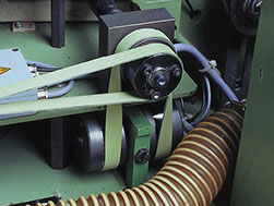 high speed transmission belt proper grounded and maintenance